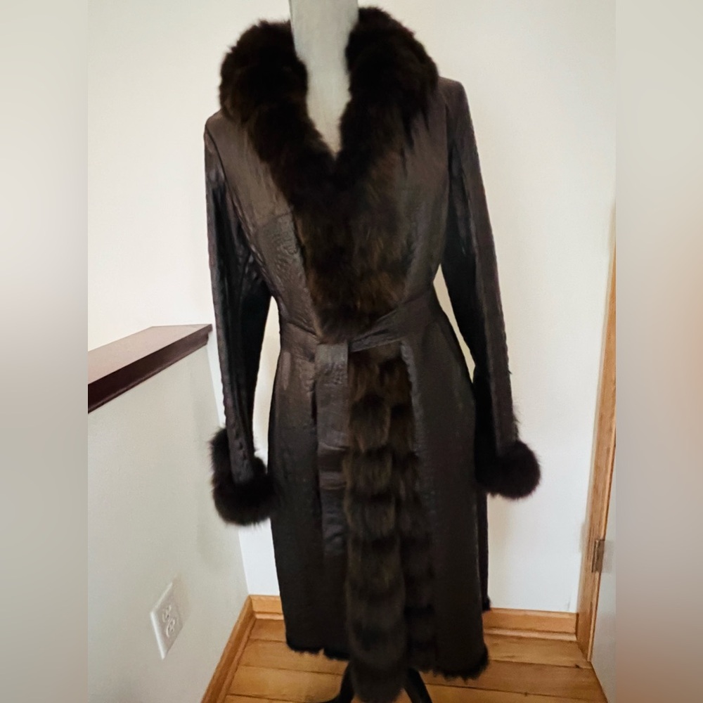 Women's Whole Rabbit Fur One-piece Coat New Knee Length Fox Fur Size 44 Eur Us M